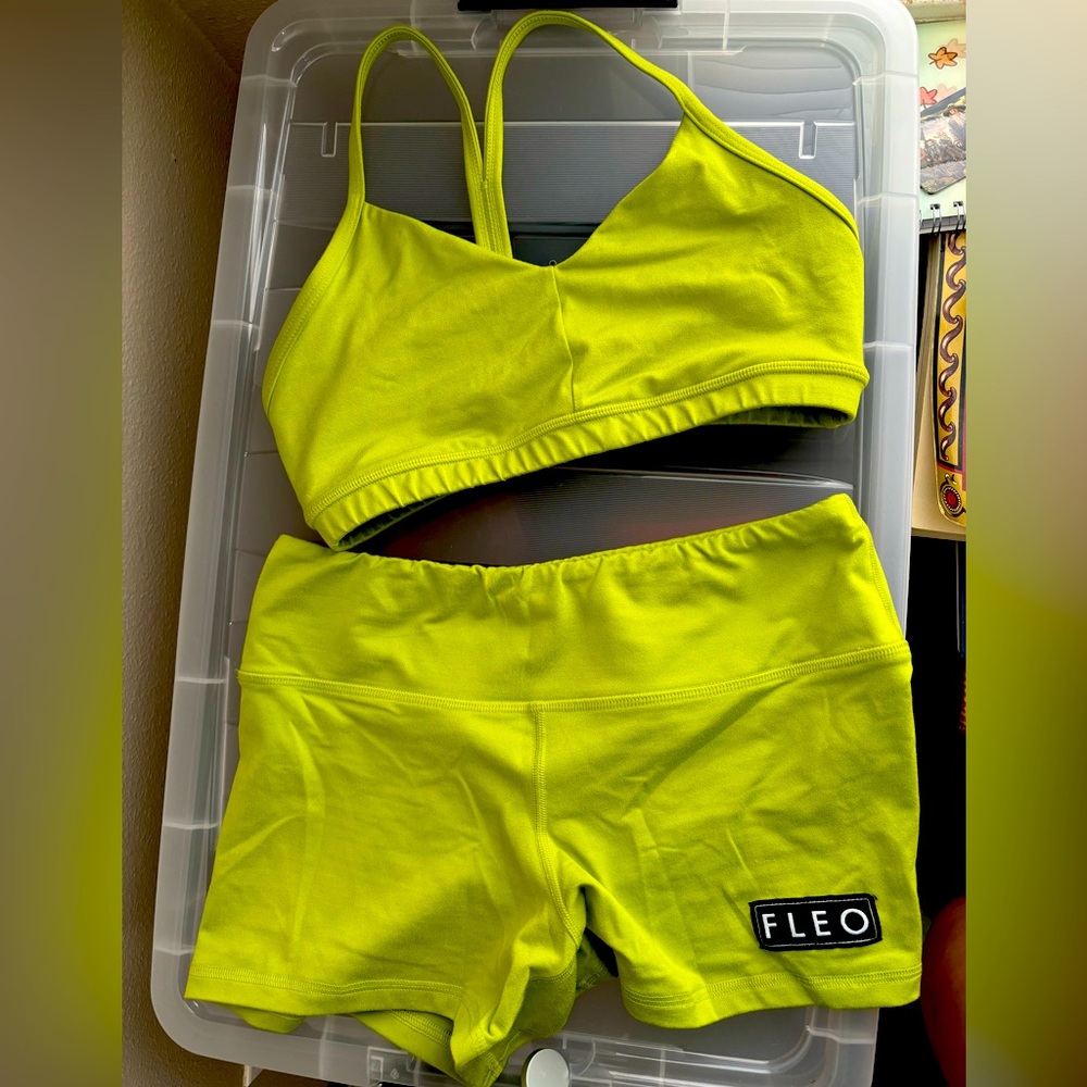 FLEO Citron Set - Reinette and 3.25 Inch Shorts